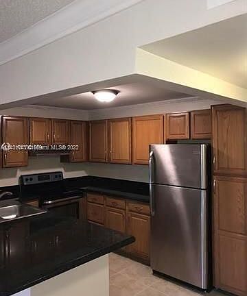 4th image of 4304 NW 9th Ave APT 1-2D