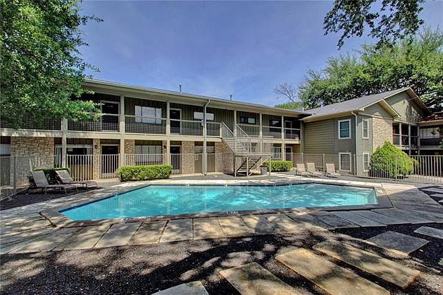 1st image of 2303 Eastside Dr APT 110