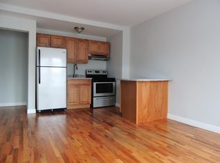 7400 N Greenview Ave #24, Chicago, IL 60626