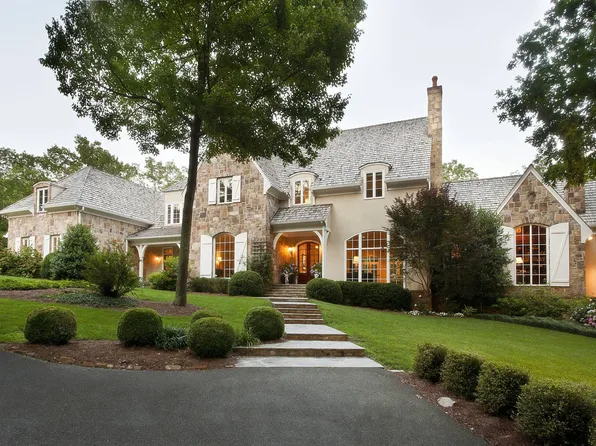 1743 Wood Nymph Trl, Lookout Mountain, GA 30750