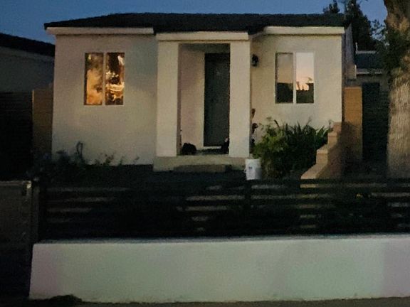 4th image of 1021 De Garmo St