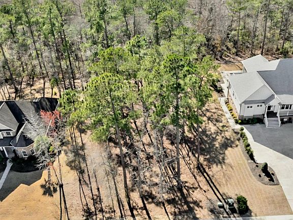 2nd image of 524 Chamberlin Rd.