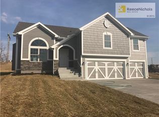 9935 N Lewis Ave, Kansas City, MO 64157