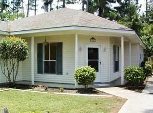 1087 Eola St, Mandeville, LA 70448
