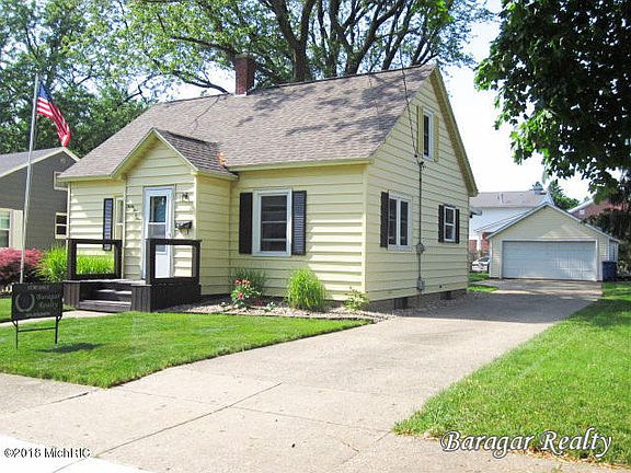 2nd image of 3509 Curtis St