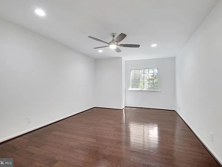 5804 Inman Park Cir #390 — Photo 18