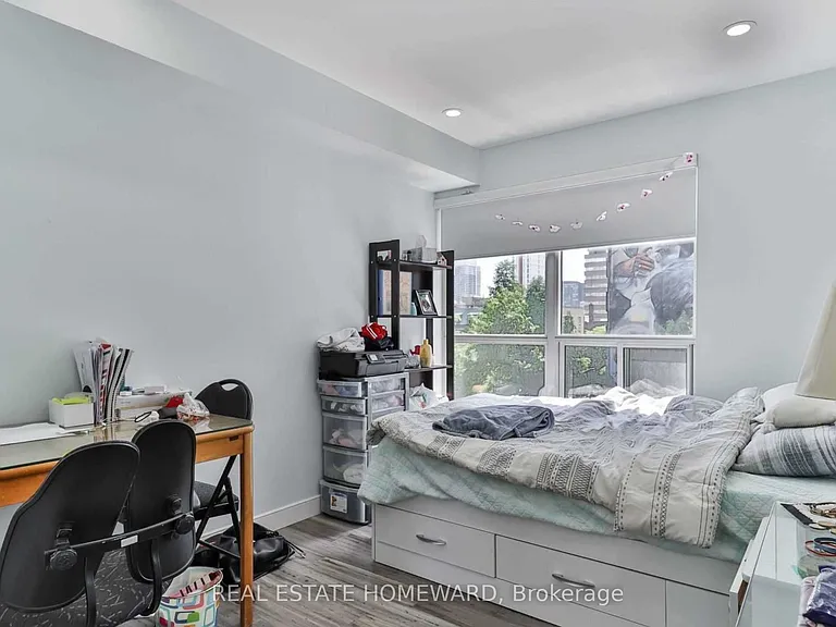 7 Carlton St #406 — Photo 22