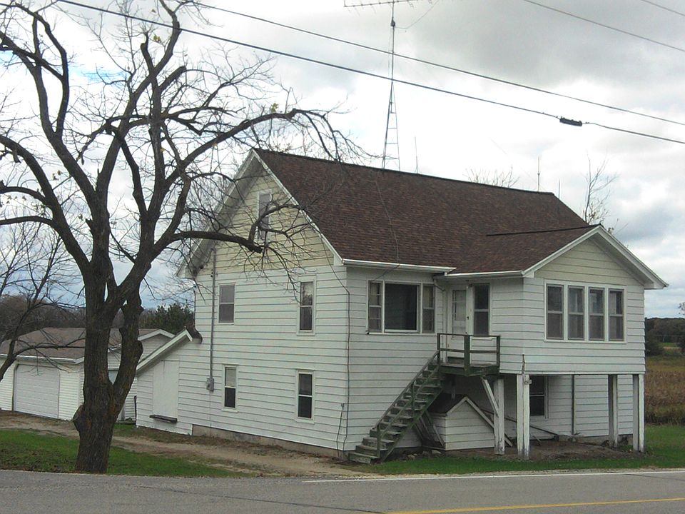 1st image of N7492 County Road C
