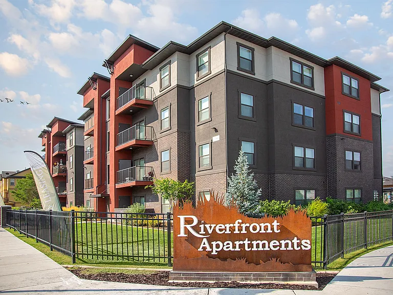 Riverfront — Photo 50