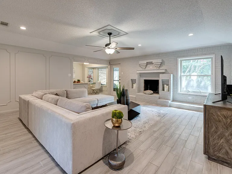 7716 Perkins Dr — Photo 14