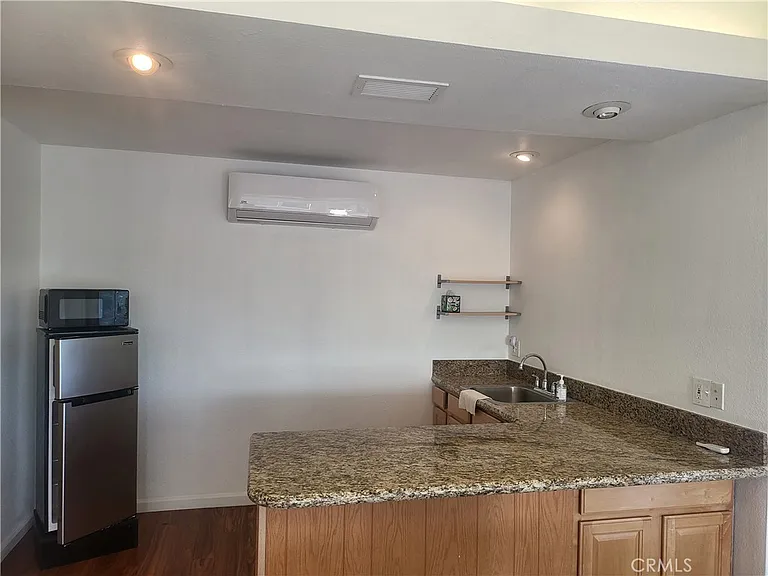 2400 Indian Creek Rd — Photo 8