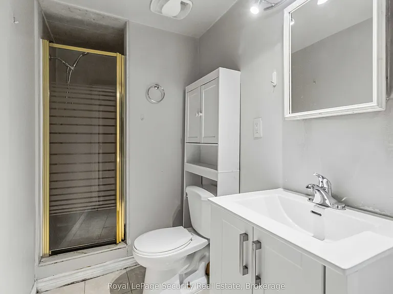 3372 Fellmore Dr #BASEMENT — Photo 29