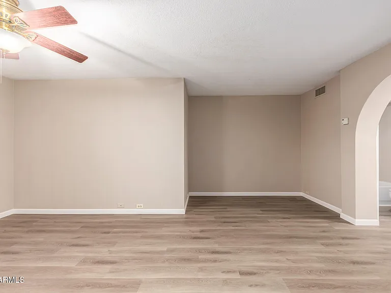 10410 N Cave Creek Rd #1011 — Photo 11