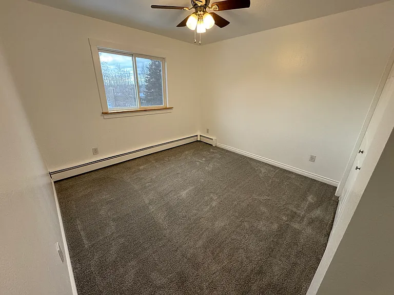 6927 Laser Dr — Photo 11