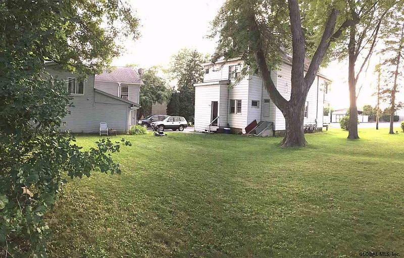 5th image of 10 COVINGTON Avenue