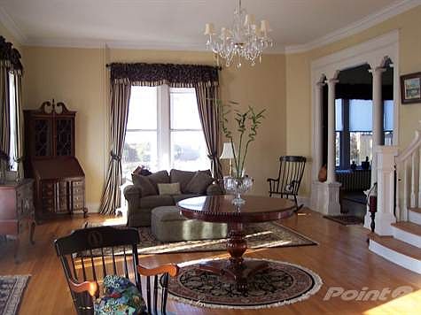 Living Room w/entrance to Dining Room