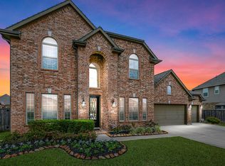 13511 Sorghum Dr, Rosharon, TX 77583