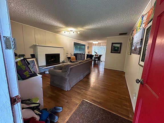 Living Room with furniture - pointed towards dining room