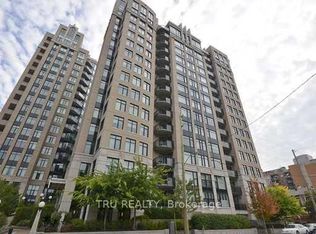 245 Kent St #901, Ottawa, ON K2P 0A5