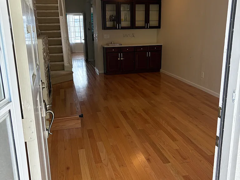 975 Belmont Ter #7 — Photo 2