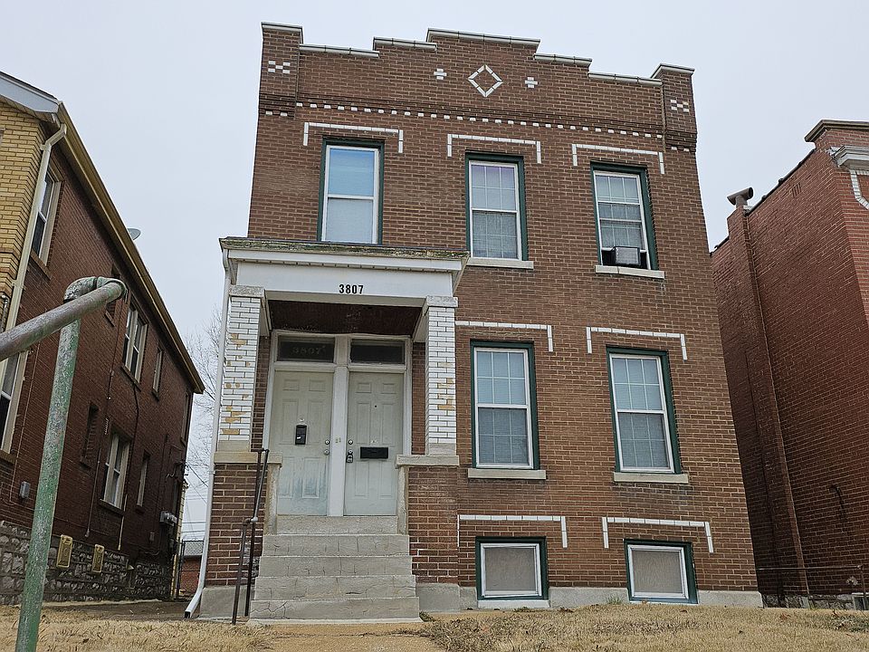 1st image of 3807 Potomac St Floor 1