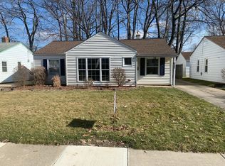 1241 Orchard Heights Dr, Mayfield Heights, OH 44124