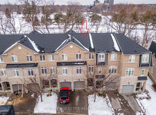 1129 Haig Blvd #3, Mississauga, ON L5E2M6