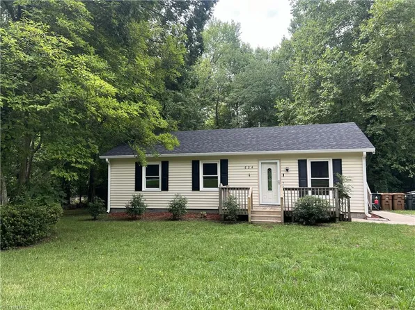 604 Denny Rd, Greensboro, NC 27405