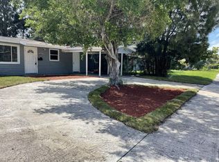 1601 Avenue H W, Riviera Beach, FL 33404