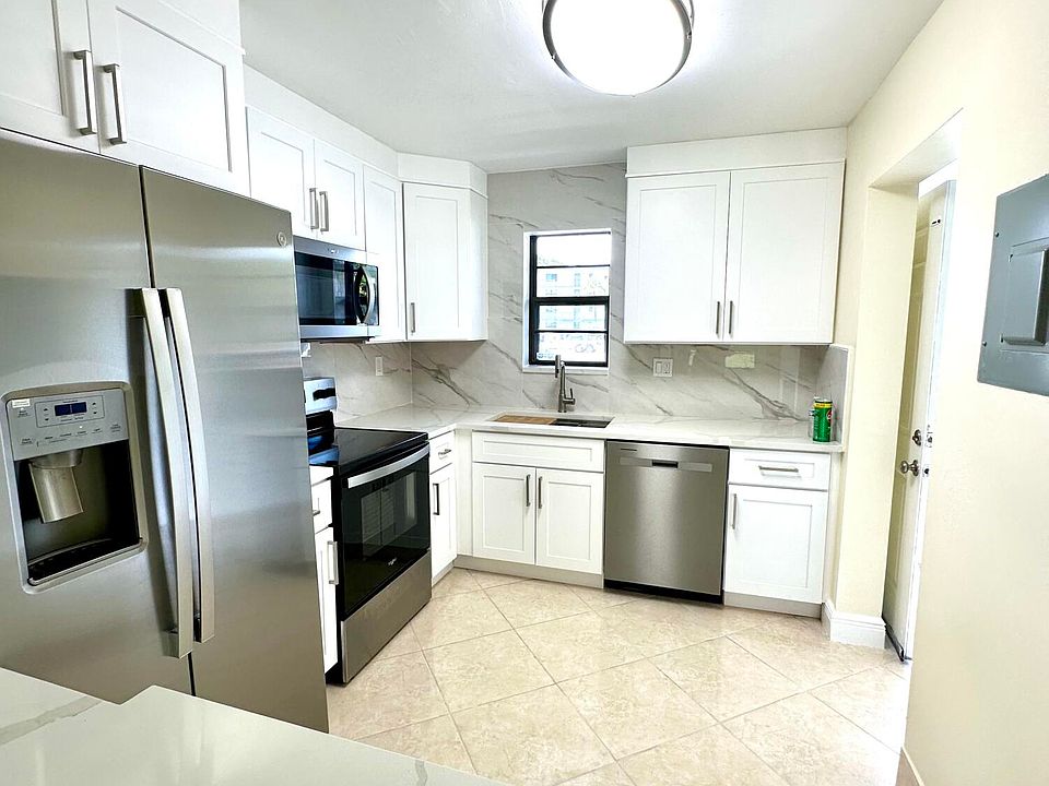 1st image of 9440 SW 8th Street #109