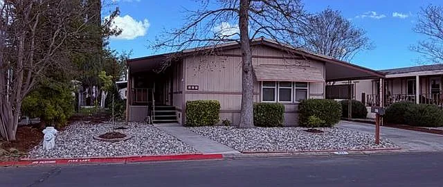 427 Royal Crest Cir photo 1