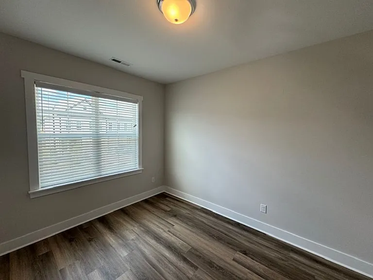 714 Jamescroft Way — Photo 20