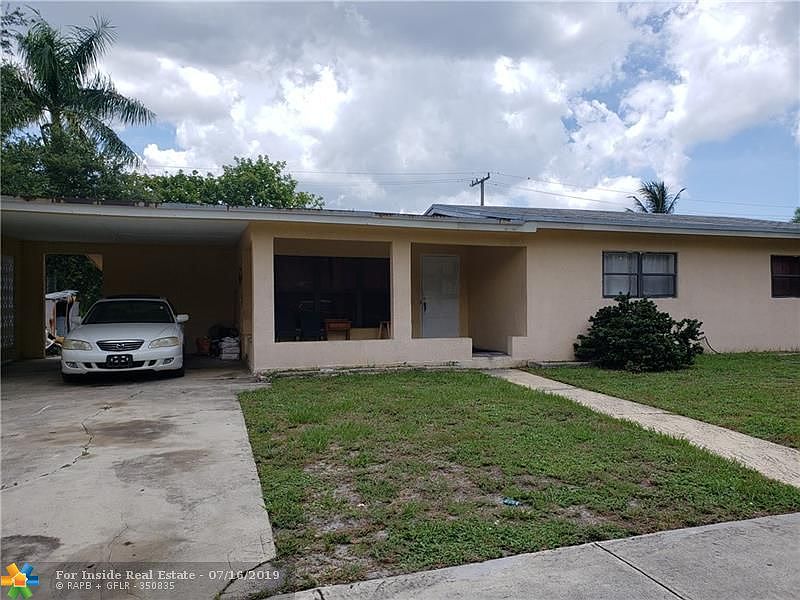 1st image of 1107 NW 14th Ct