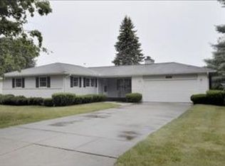 1022 Rose St, Marshall, MI
