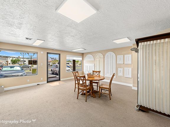 4th image of 344 E Sunland Dr