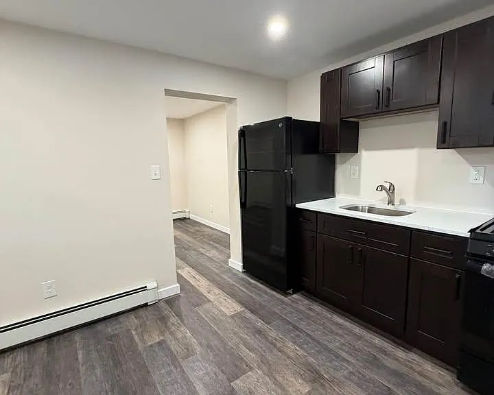 16 Bellport St #5 — Photo 9