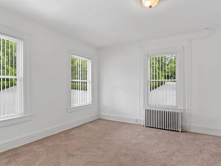 376 Montauk Hwy #A — Photo 17
