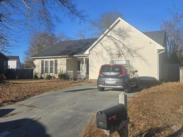 215 Brandy Court, Jacksonville, NC 28540