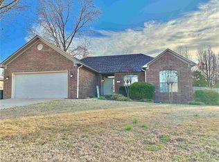 17 Vilsonia Way, Vilonia, AR 72173