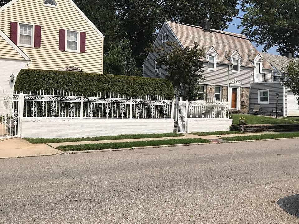 1st image of 29 Holly St
