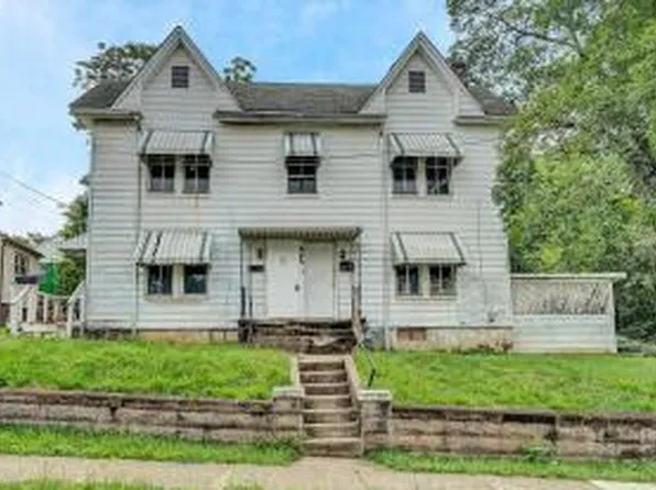 605 8th St NW, Roanoke, VA 24016