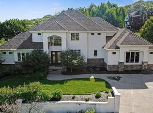 22106 Quail Cir, Elkhorn, NE 68022