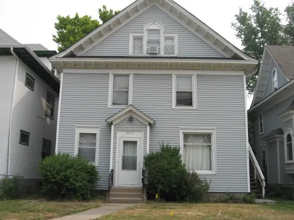 3213 Hennepin Ave, Minneapolis, MN 55408
