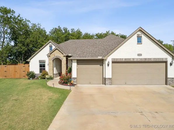 25110 Shade Tree Pl, Claremore, OK 74019