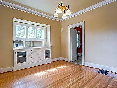 4673 SW Corbett Ave — Photo 6