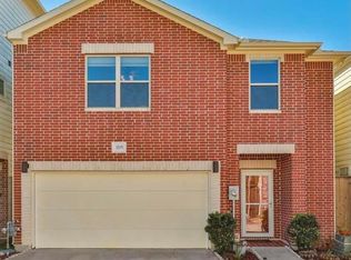 3705 Main Poplar Dr, Houston, TX 77025