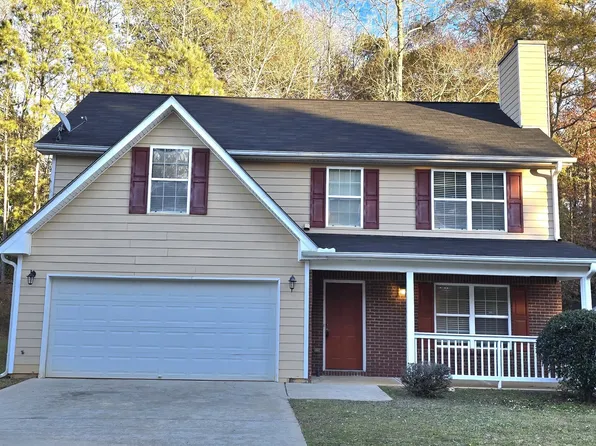 320 Valley View Dr, Fairburn, GA 30213