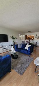 6930 Miami Gardens Dr #1-517, Hialeah, FL, 33015