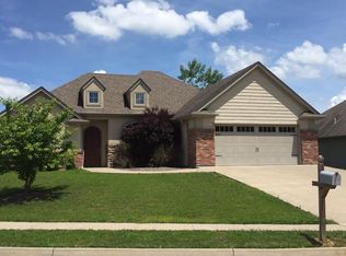 3605 Longfords Mill Dr #D, Columbia, MO 65203