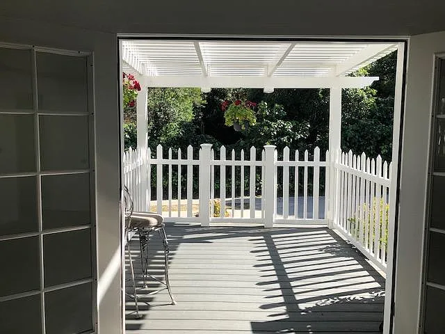 5025 Genesta Ave — Photo 6
